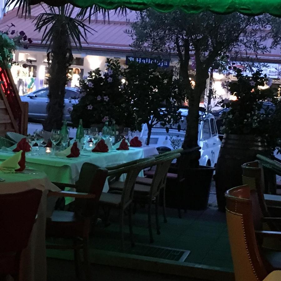 Hotel Ristorante La Terrazza Planegg Room photo